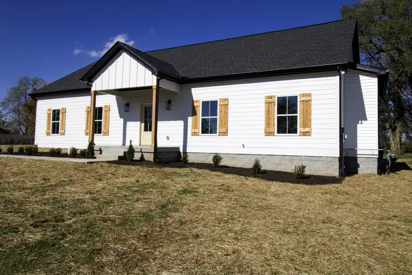 126 Old Westmoreland Rd, Portland, TN 37148