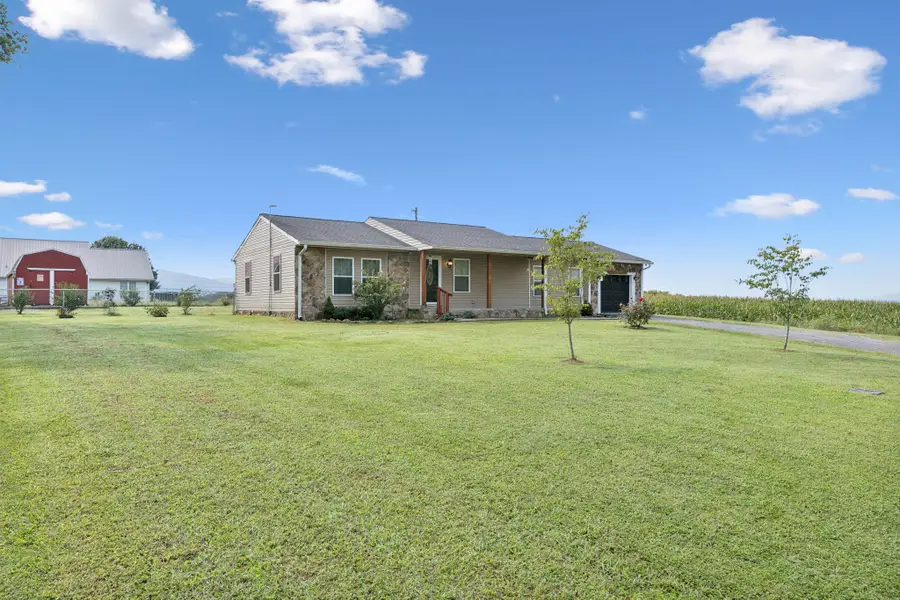 714 Alvin York Hwy, Pikeville, TN 37367 - Image #2