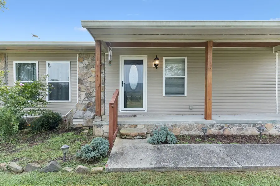 714 Alvin York Hwy, Pikeville, TN 37367 - Image #3