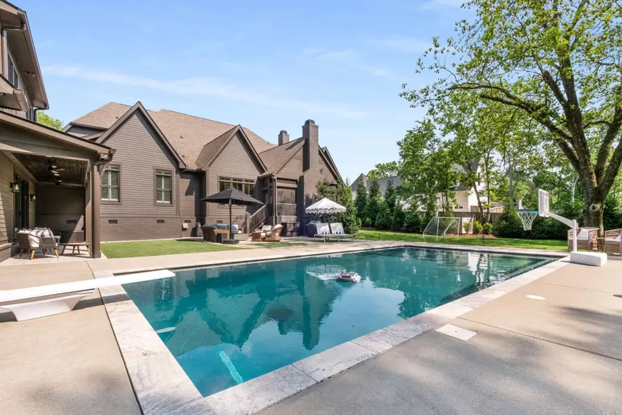 4613 Chalmers Dr, Nashville, TN 37215 - Image #2