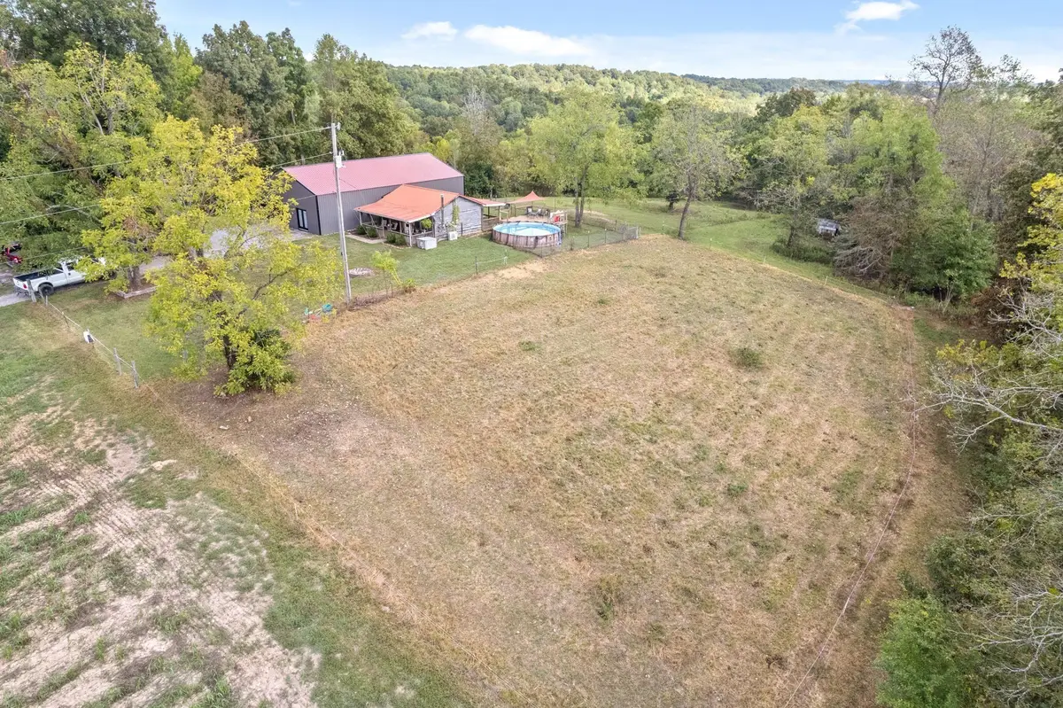 4231 Lylewood Rd, Indian Mound, TN 37079 - #1