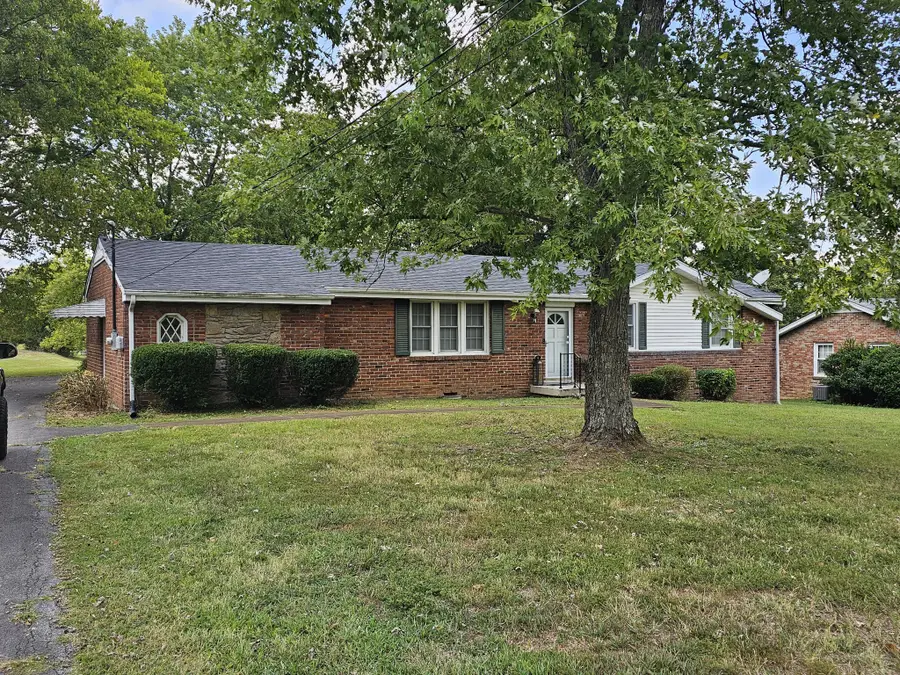 4104 Marydale Dr, Nashville, TN 37207 - Image #2