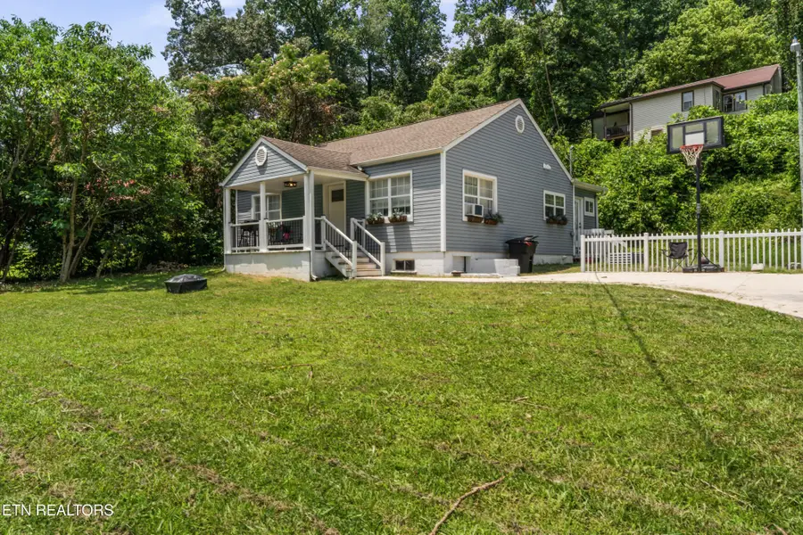 632 W Tri County Blvd, Oliver Springs, TN 37840 - Image #3