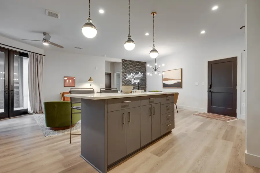 303 31st Ave N #210, Nashville, TN 37203 - Image #2