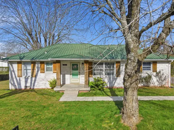 812 Bel Aire Dr, Tullahoma, TN 37388