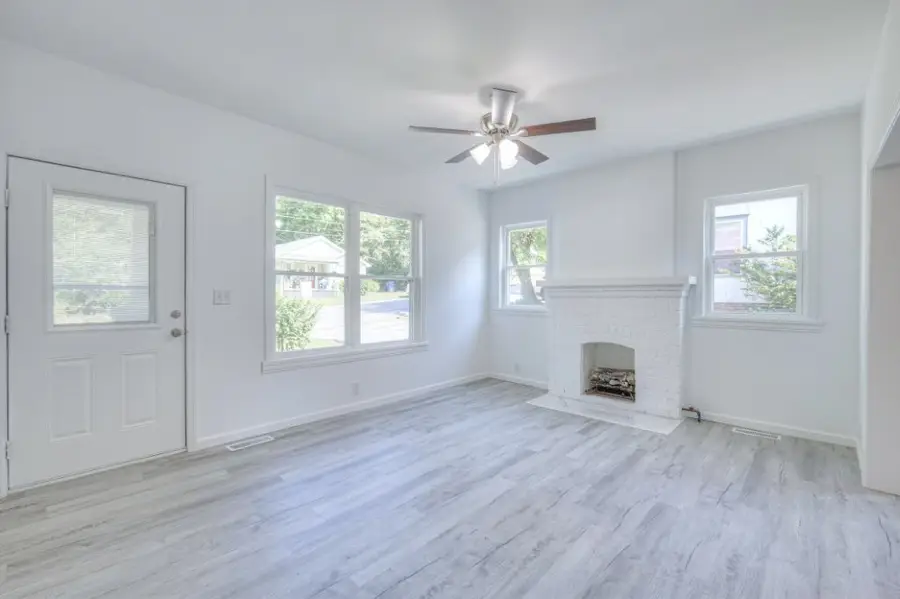 102 Germantown Road, Shelbyville, TN 37160 - Image #3