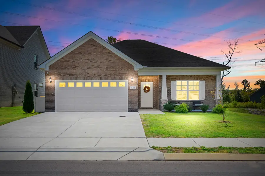 284 Thorpe Dr, Spring Hill, TN 37174 - Image #2