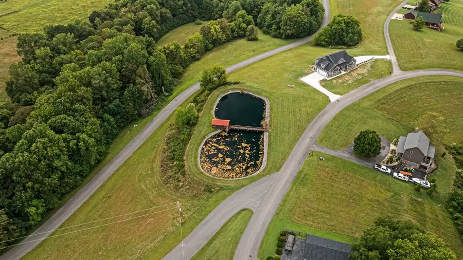 9 Eagle Point Dr, Austin, KY 42123 - #2