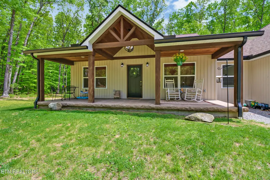 98 Paso Fino Tr, Jamestown, TN 38556 - Image #2