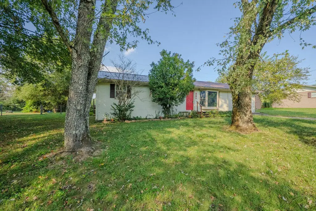 333 Price Circle, Spring City, TN 37381 - Image #1