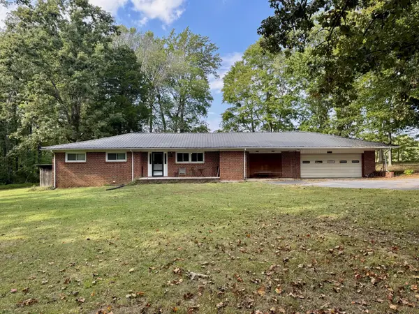 1737 Cummins Mill Rd, Cookeville, TN 38501