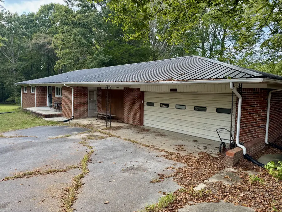 1737 Cummins Mill Rd, Cookeville, TN 38501 - Image #2