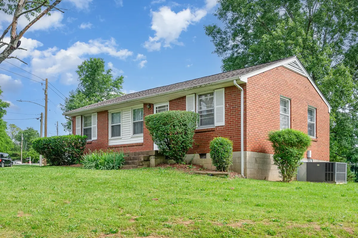3027 Capps Drive, Nashville, TN 37207 - Image #1