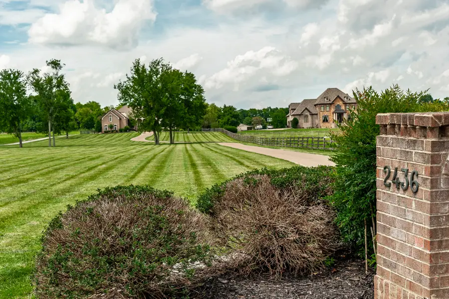 2436 Long Hollow Pike, Hendersonville, TN 37075 - Image #2