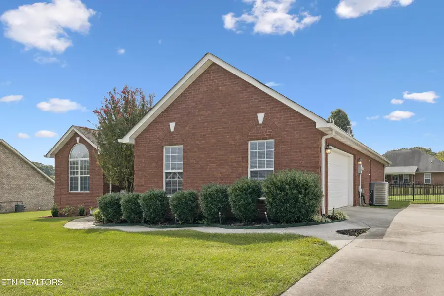 260 S Wingate Drive, Lenoir City, TN 37771 - Image #3