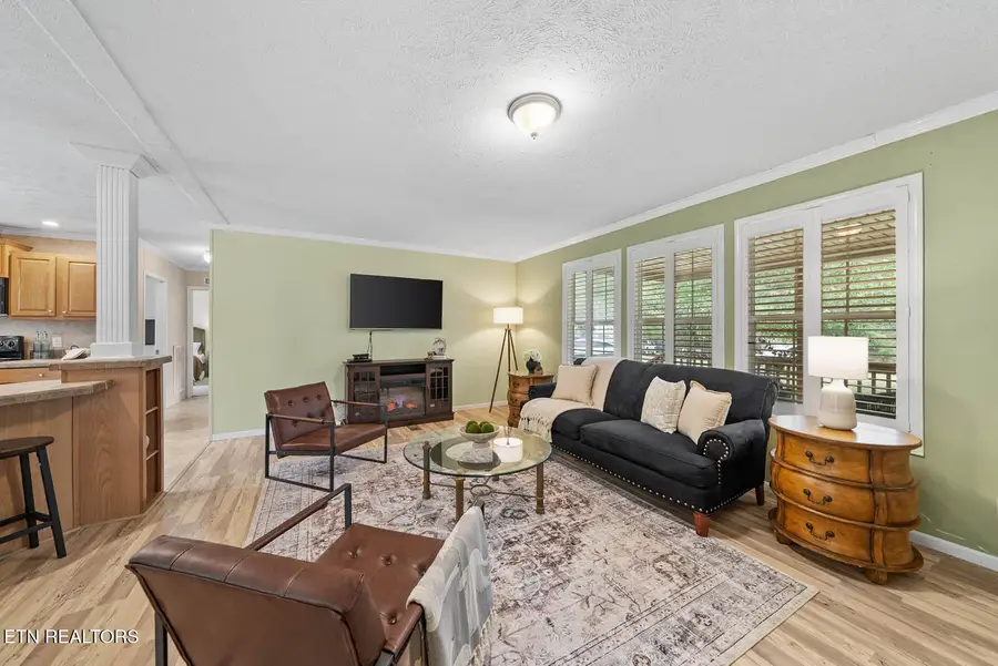 1301 Valley View Rd, Crossville, TN 38572 - Image #2