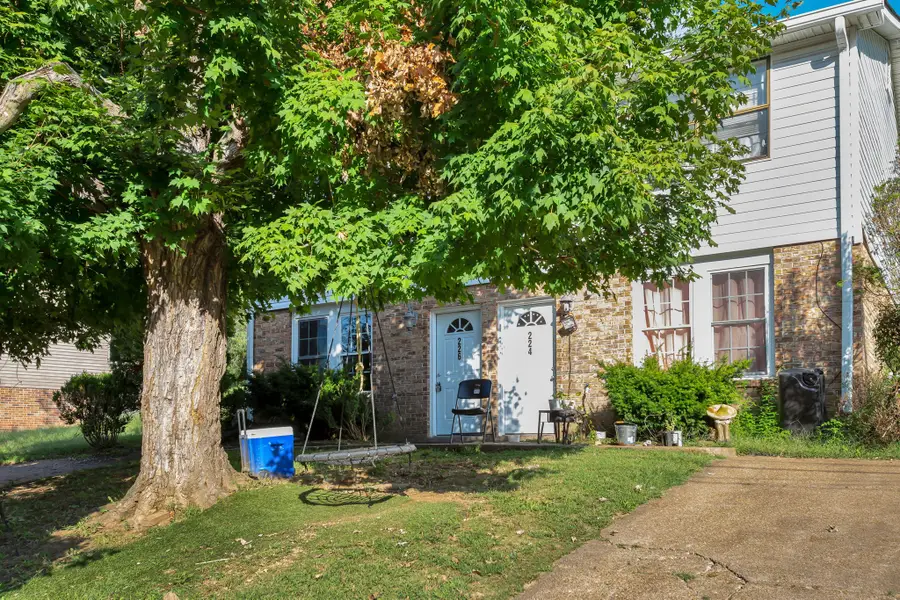 224 Brevard Ct, Nashville, TN 37211 - Image #2