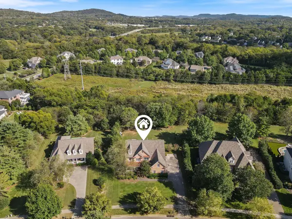 1740 Forsyth Park Dr, Brentwood, TN 37027