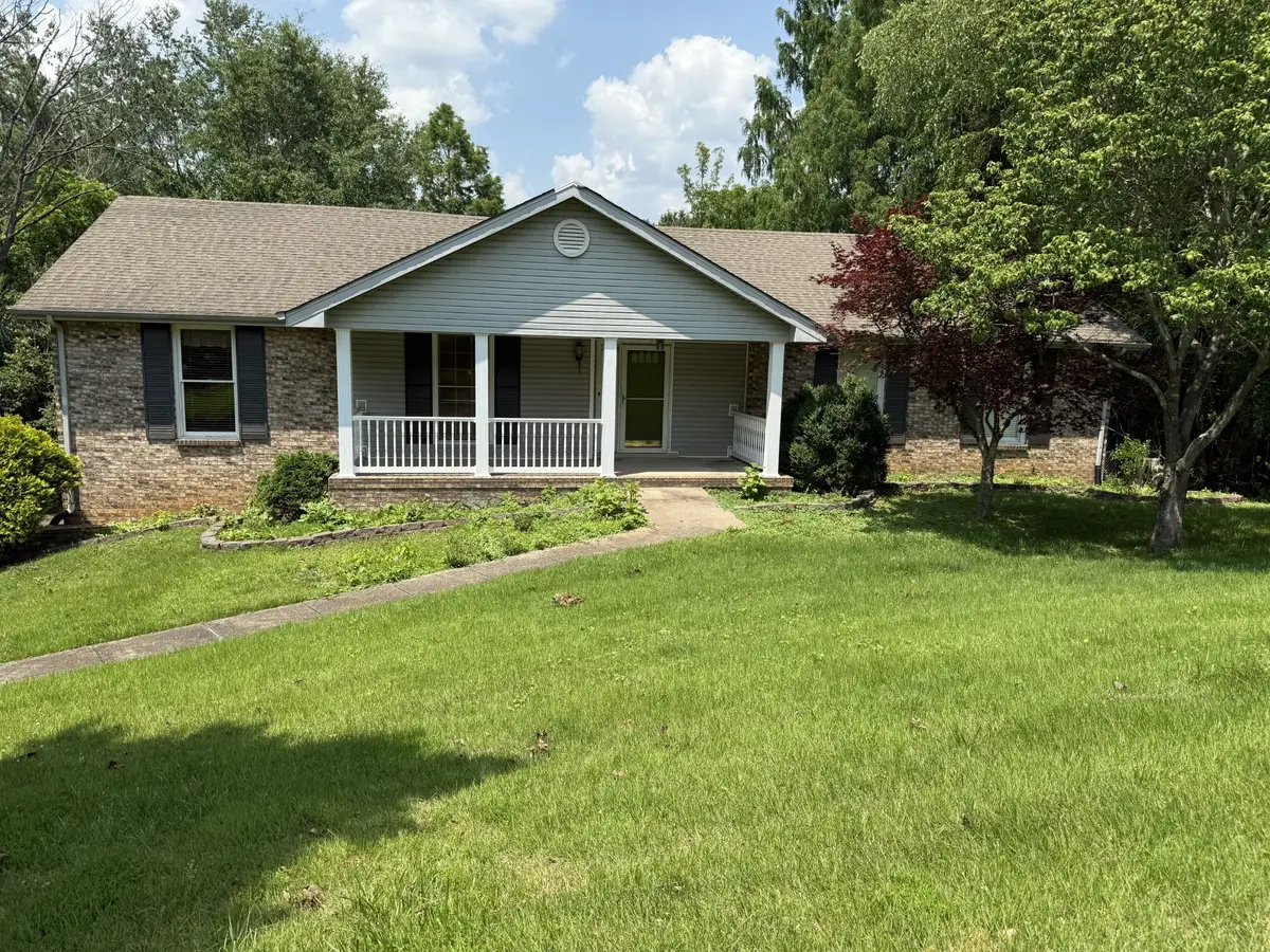 2405 Chris Dr, Clarksville, TN 37043 - Image #1