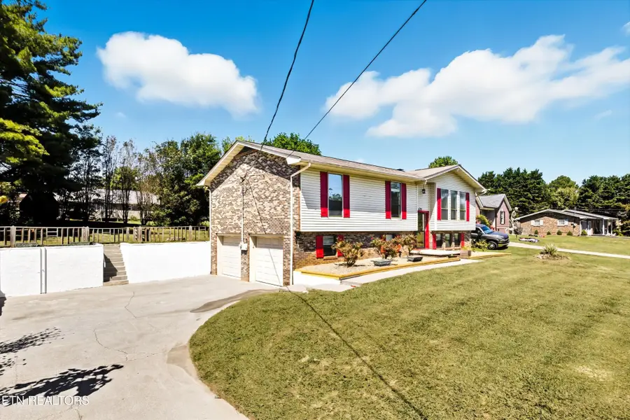 420 First St, Seymour, TN 37865 - Image #3