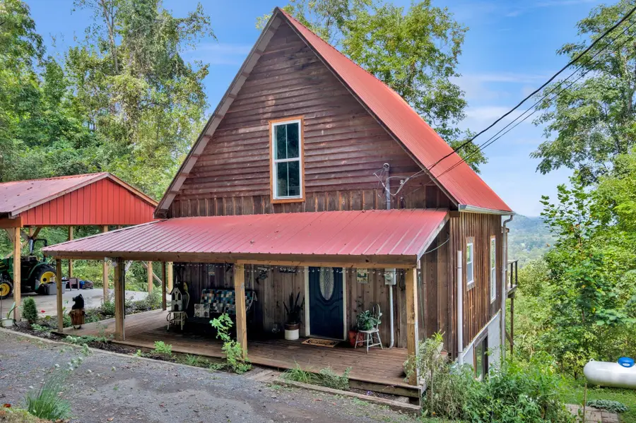 225 Grishom Ln, Granville, TN 38564 - Image #3