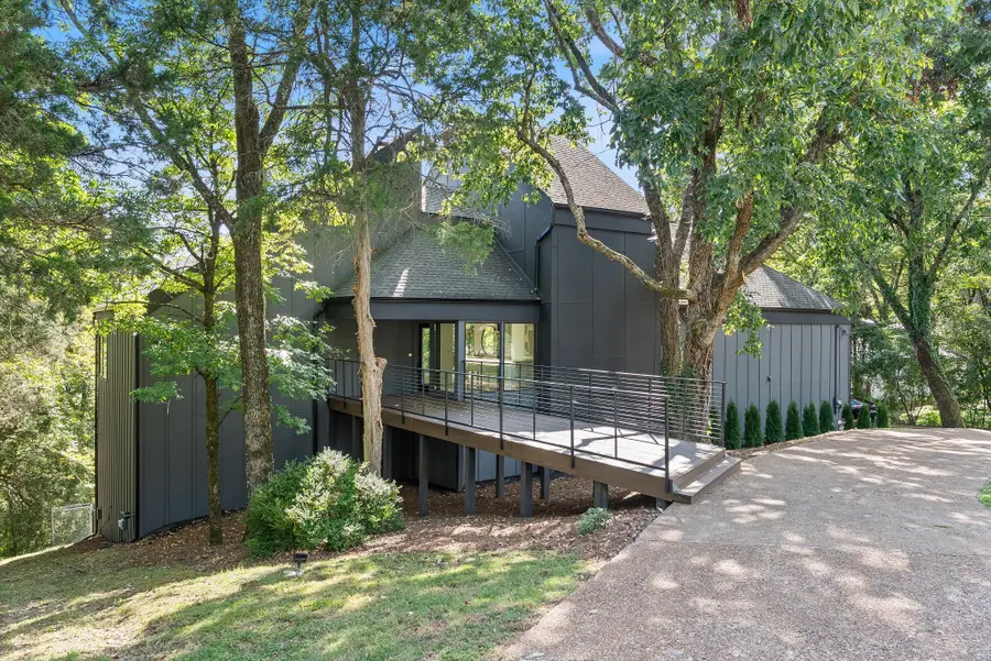 837 W Hillview Drive, Brentwood, TN 37027 - Image #3