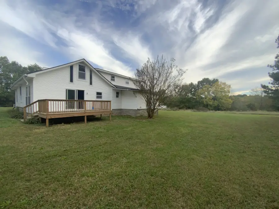 11065 New Cut Off, Bon Aqua, TN 37025 - Image #2