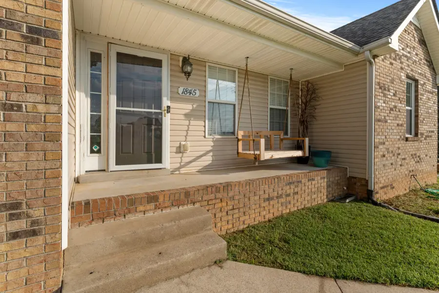 1845 Rapids Ct, Clarksville, TN 37040 - Image #3