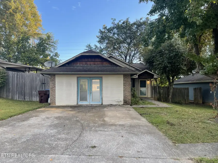 2128 Victoria Lane, Alcoa, TN 37701 - Image #2