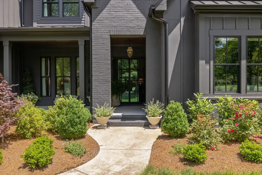 3920 Dorcas Dr, Nashville, TN 37215 - Image #3