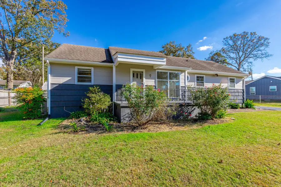 1048 Floyd Drive, Chattanooga, TN 37412 - Image #3