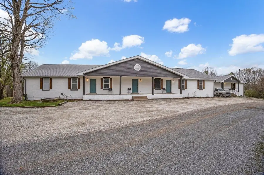 151 Covington Ln, Dickson, TN 37055 - #2