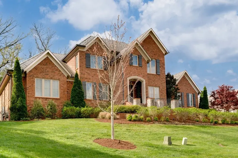 922 Dorset Dr, Brentwood, TN 37027 - Image #2