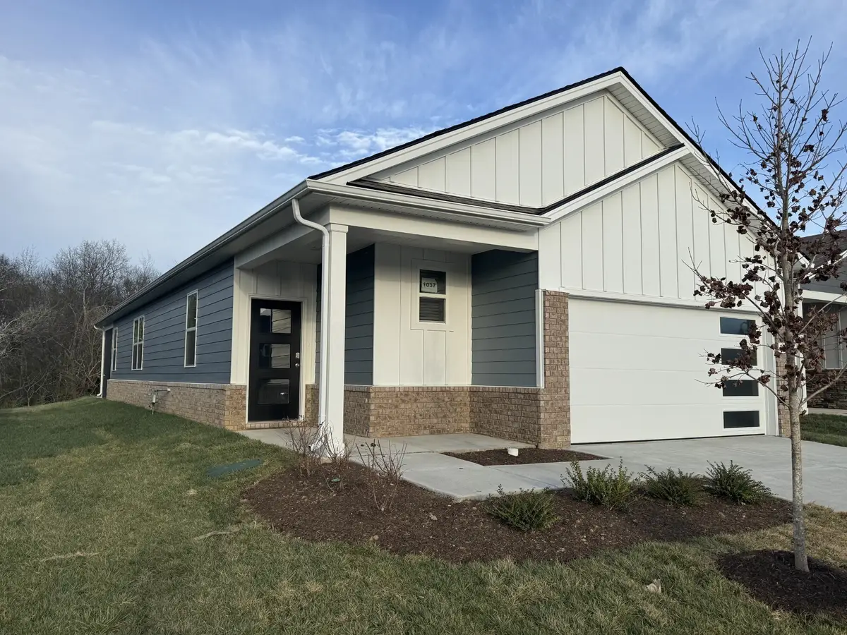 1009 Stoney Brook Pvt Bend, Gallatin, TN 37066 - Image #1