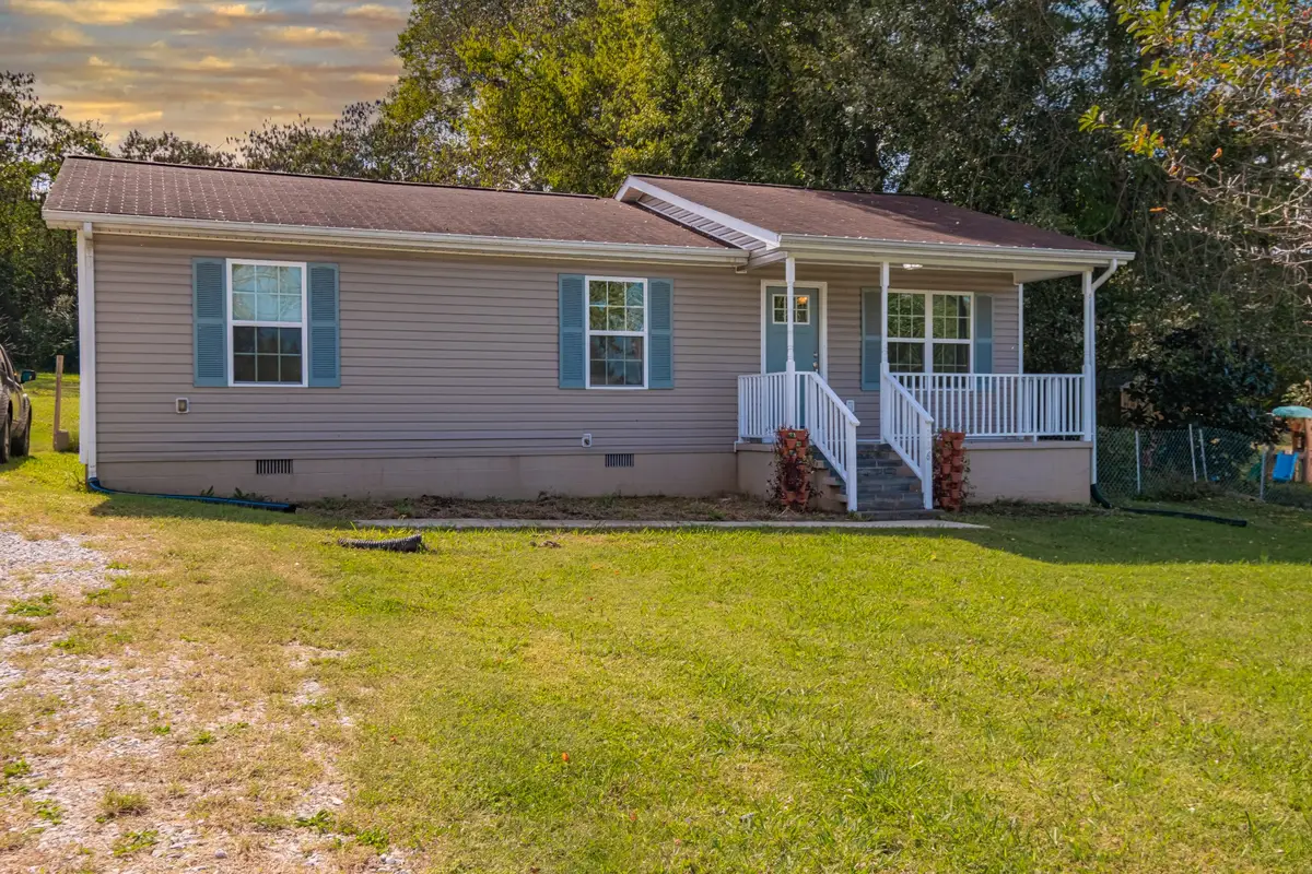 226 Smith St, McMinnville, TN 37110 - Image #1