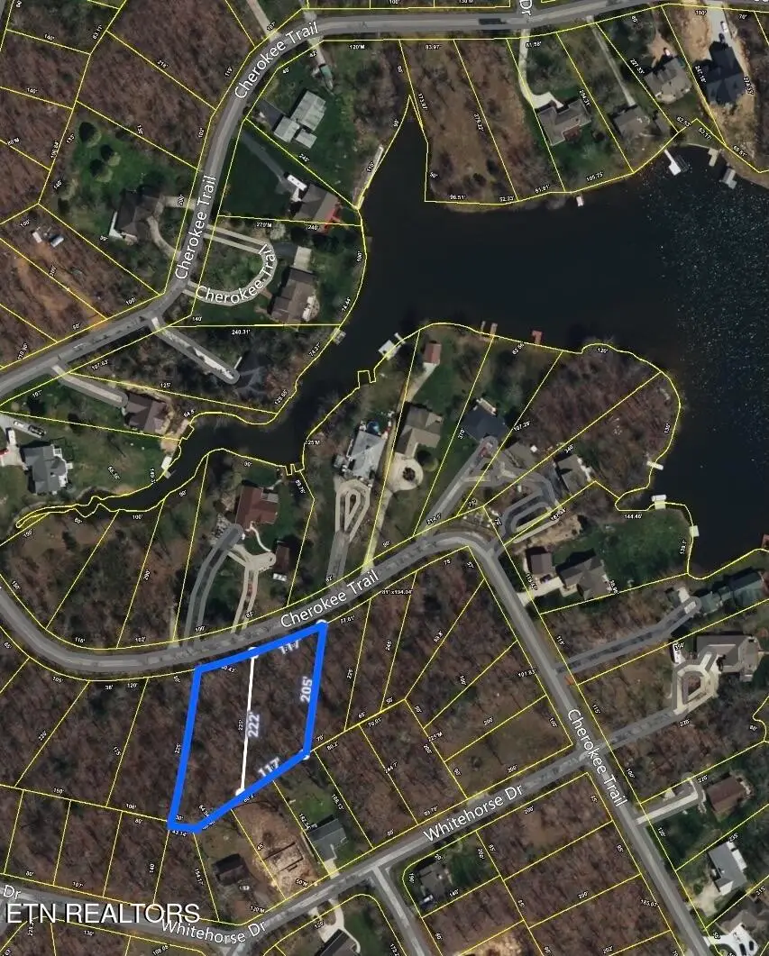 8646 Cherokee Tr, Crossville, TN 38572 - #2