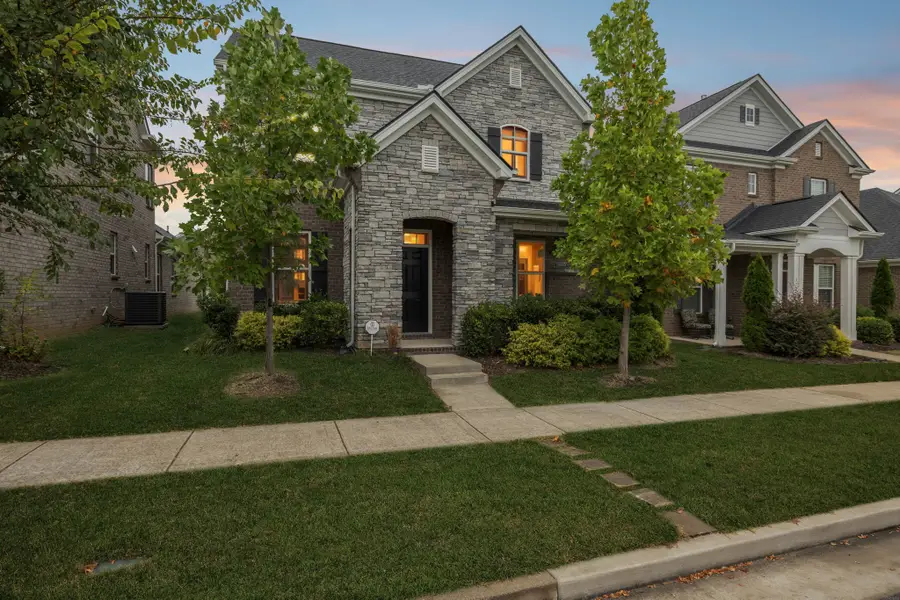 3725 Hoggett Ford Rd, Hermitage, TN 37076 - Image #2