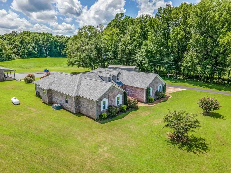 1215 Beaver Creek Dr, Mason, TN 38049 - Image #3