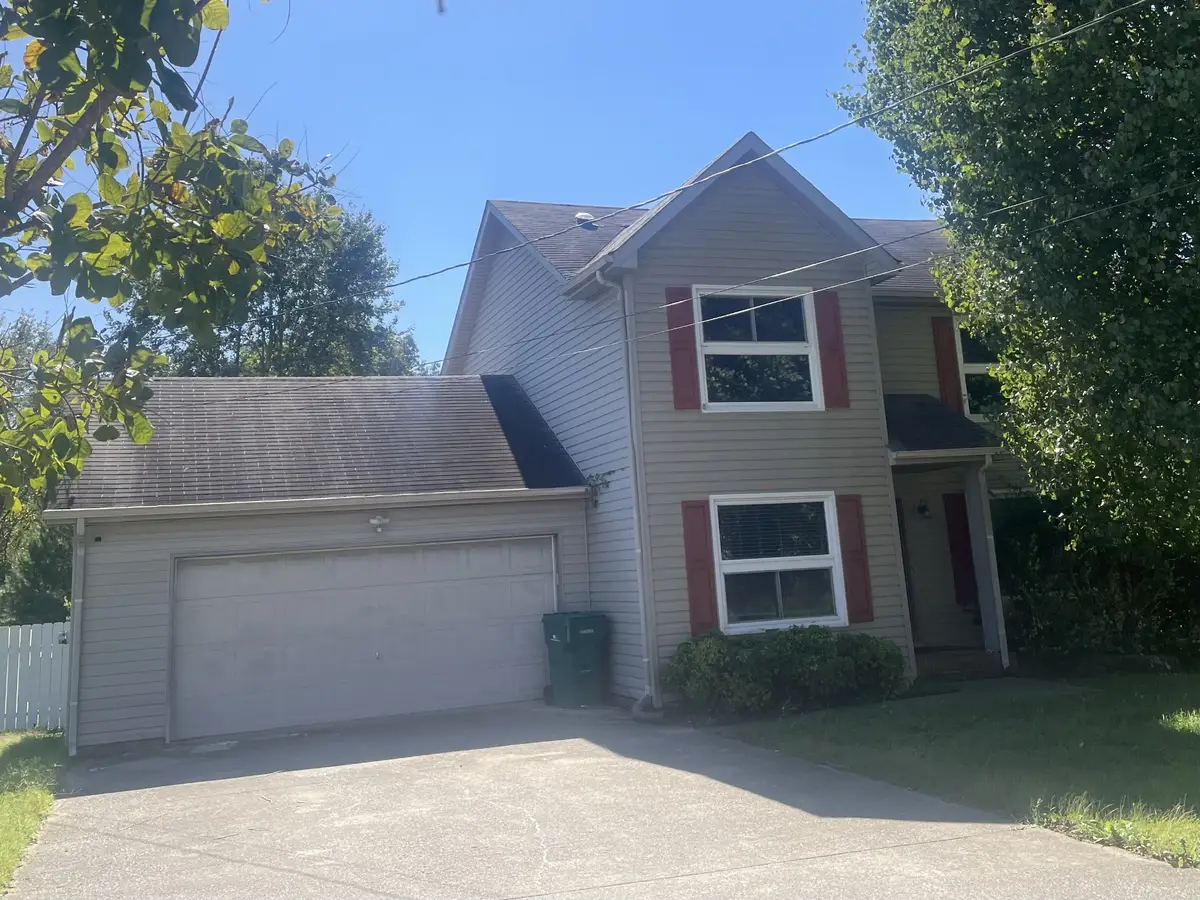 735 Cloud Dr, Clarksville, TN 37043 - Image #1