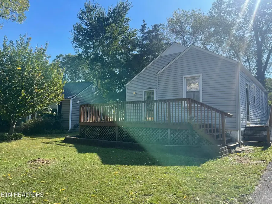 3970 Greenleaf Ave, Knoxville, TN 37919 - Image #2