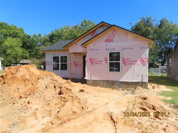 118 Peabody Ave, Jackson, TN 38301