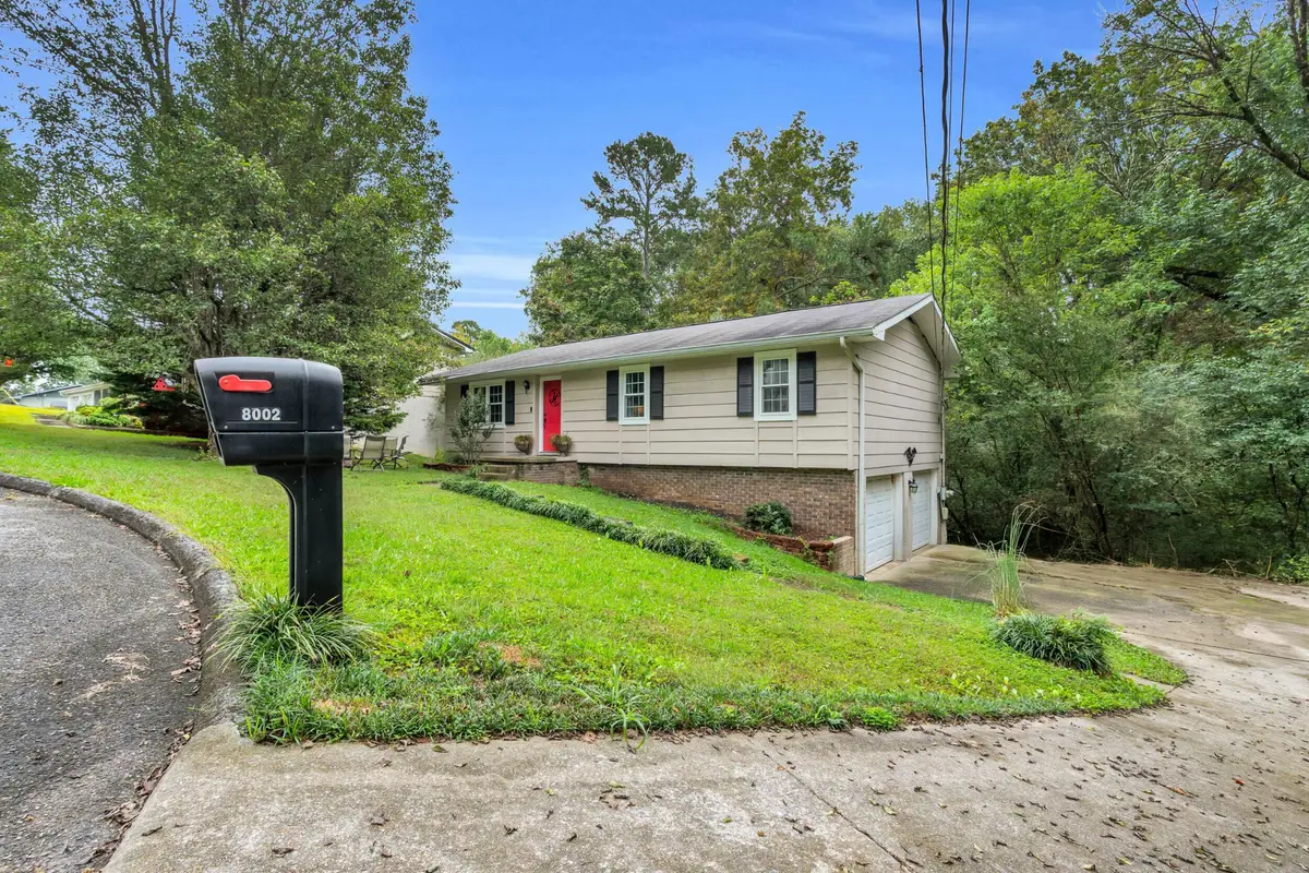 8002 Meadow Crest Lane, Hixson, TN 37343 - Image #1