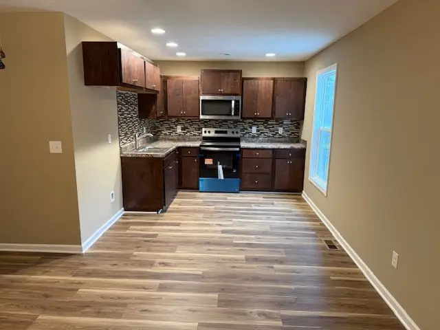 417 W Waggoner St, Tullahoma, TN 37388 - Image #3