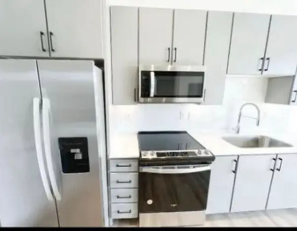 542 Southgate Ave #212, Nashville, TN 37203