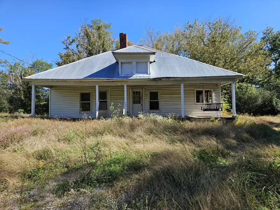 801 Old Mcminnville Hwy, Woodbury, TN 37190 - Image #2