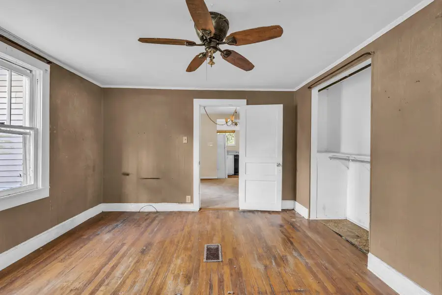 215 E 15th St E, Cookeville, TN 38501 - Image #3