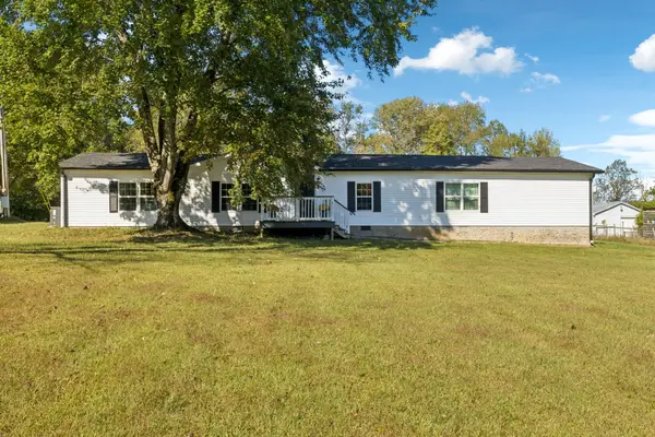 1740 Hazelwood Dr, Ashland City, TN 37015