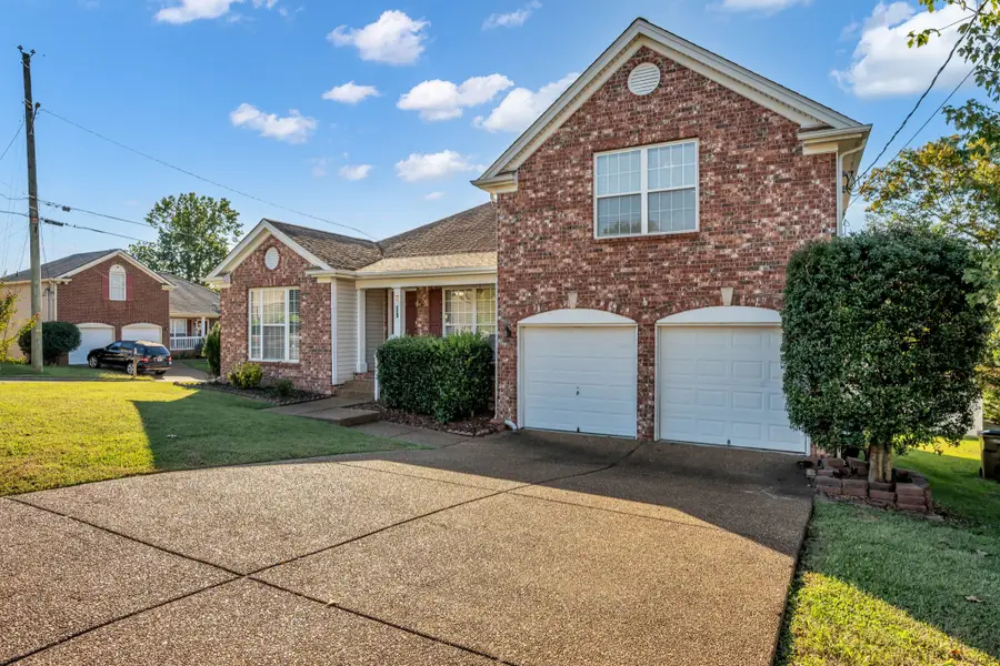 301 Tinney Cir, Nashville, TN 37217 - Image #2
