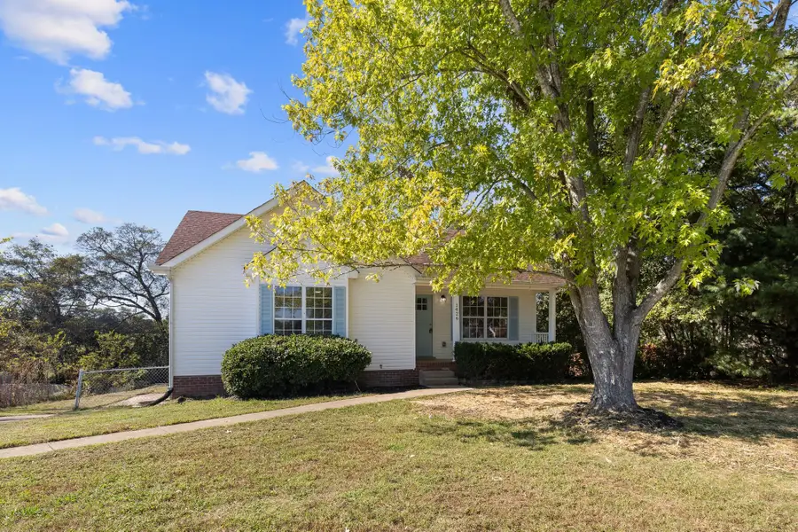 1426 Amy Ave, Clarksville, TN 37042 - Image #2