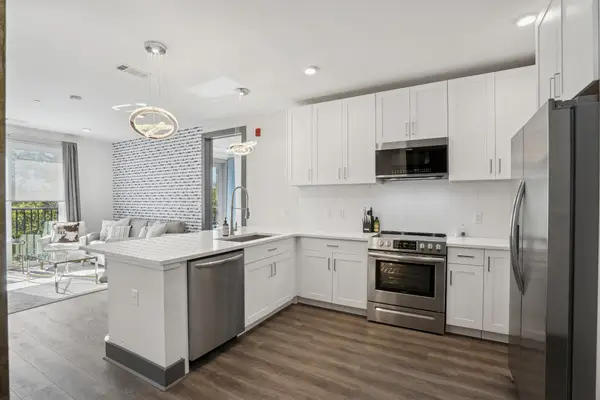 65 Lindsley Ave #312, Nashville, TN 37210